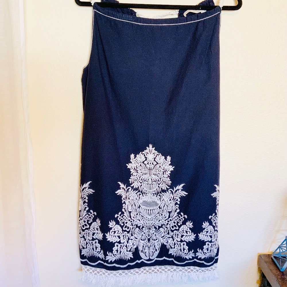 LIKE NEW! Anthropologie Embroidered Mini Dress Navy Blue Bohemian Coastal